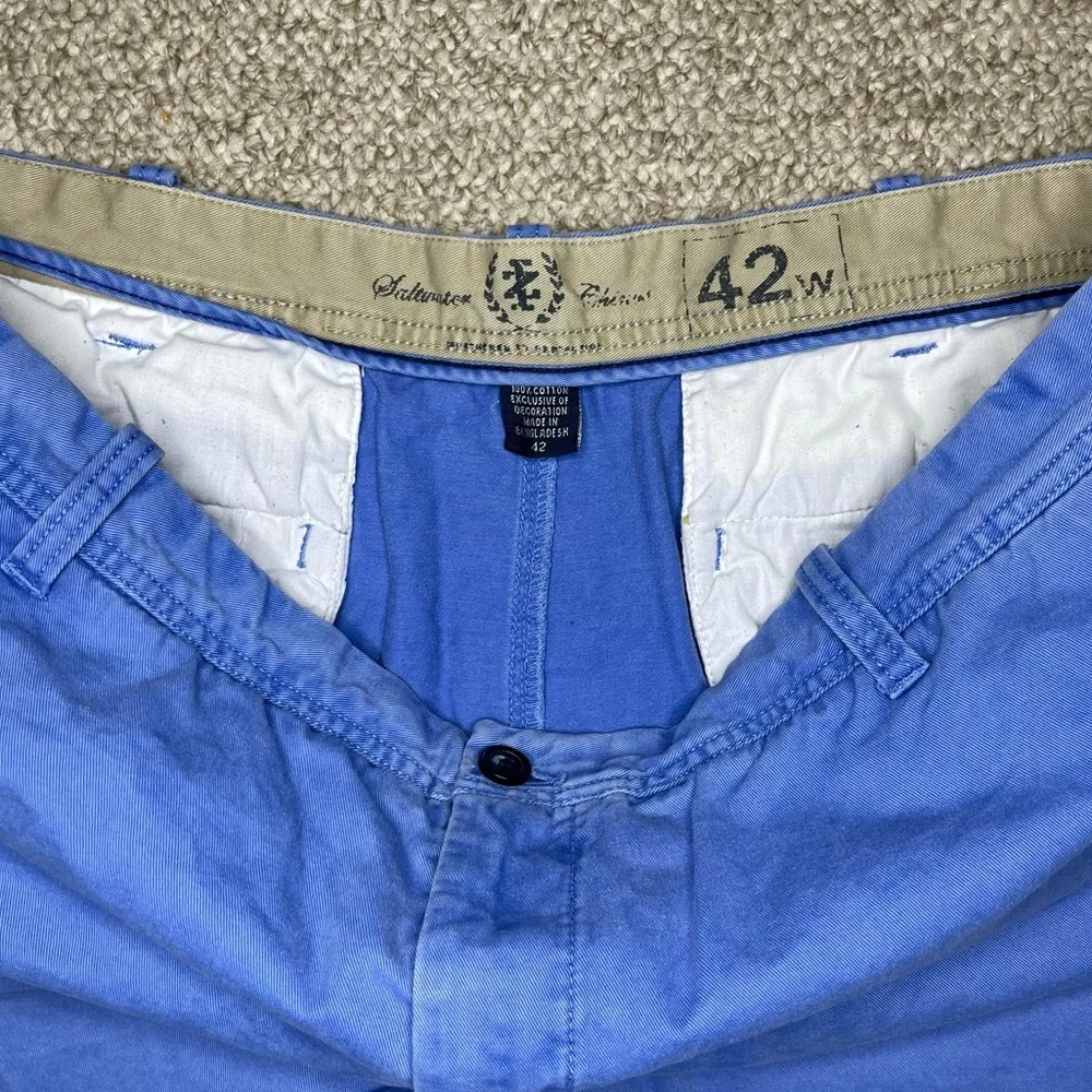 Izod Saltwater shorts